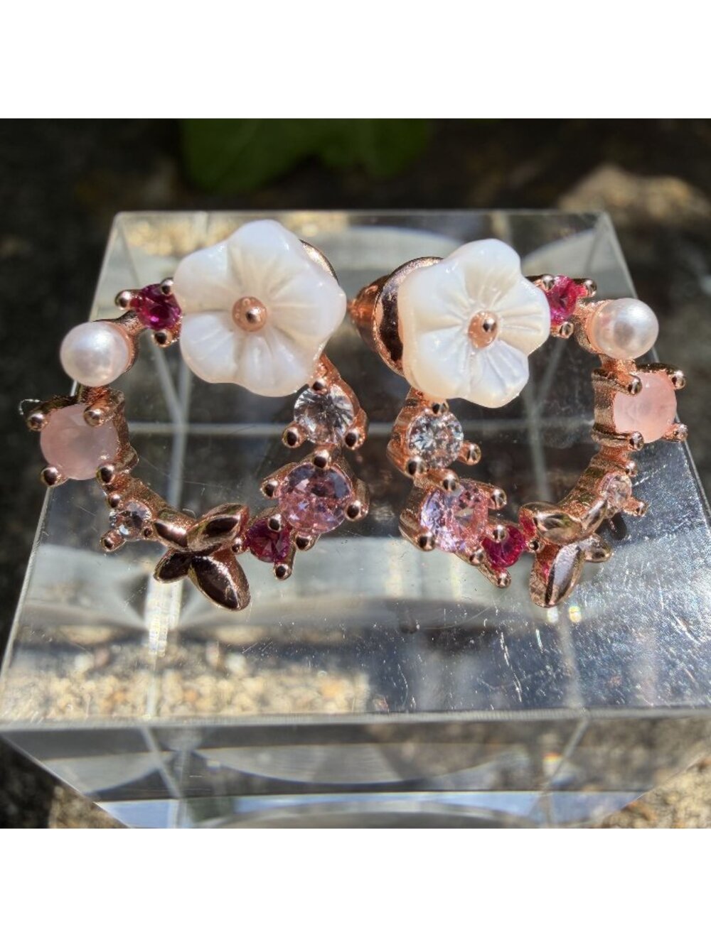 Ramla Flower Stud Earrings 18K Rose Gold Plated Gemstone Shell Pink Spring NEW - Picture 6 of 12